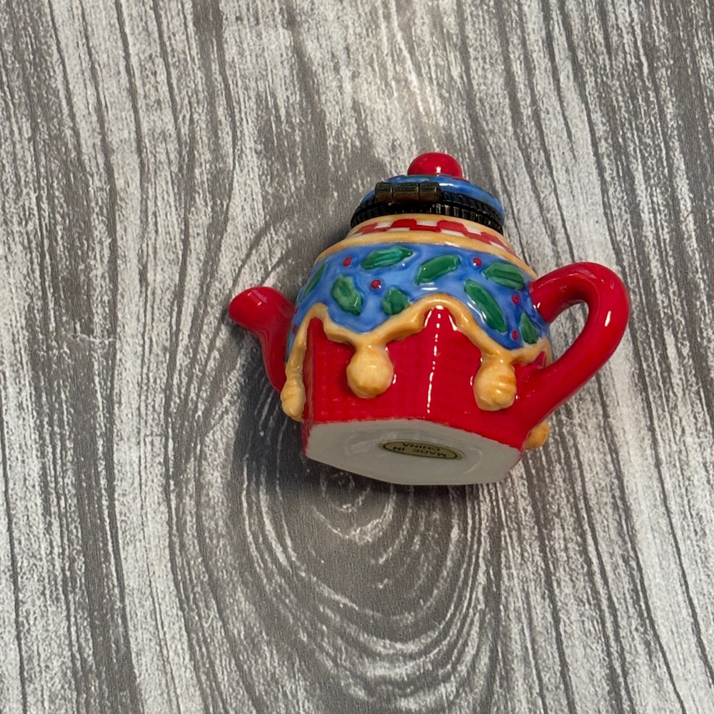 Set of Four Mary Englebreit Teapot Trinket Boxes - Picture 2 of 9